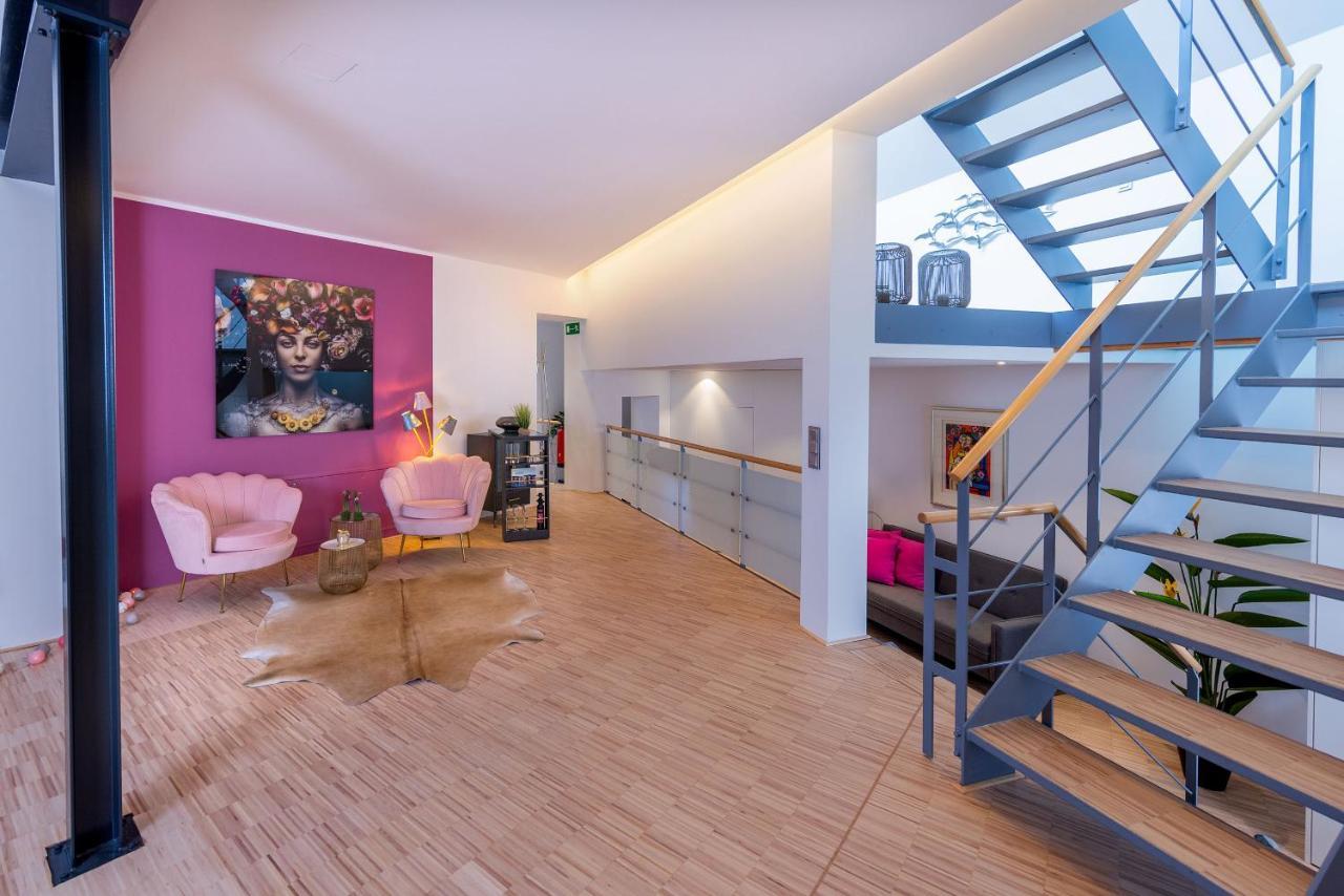 Luxus Wellness Loft - 245Qm - Designwohnen Im Zentrum Гютерсло Экстерьер фото