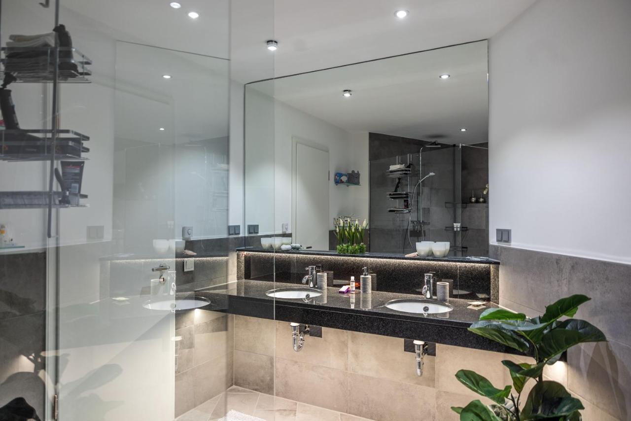 Luxus Wellness Loft - 245Qm - Designwohnen Im Zentrum Гютерсло Экстерьер фото